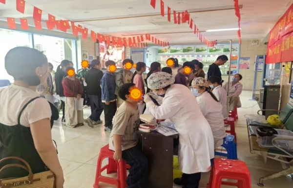 两纲结对共建｜结对共建传温情 爱心义诊暖童心市卫健委赴怀远县兰桥镇开展儿童义诊活动